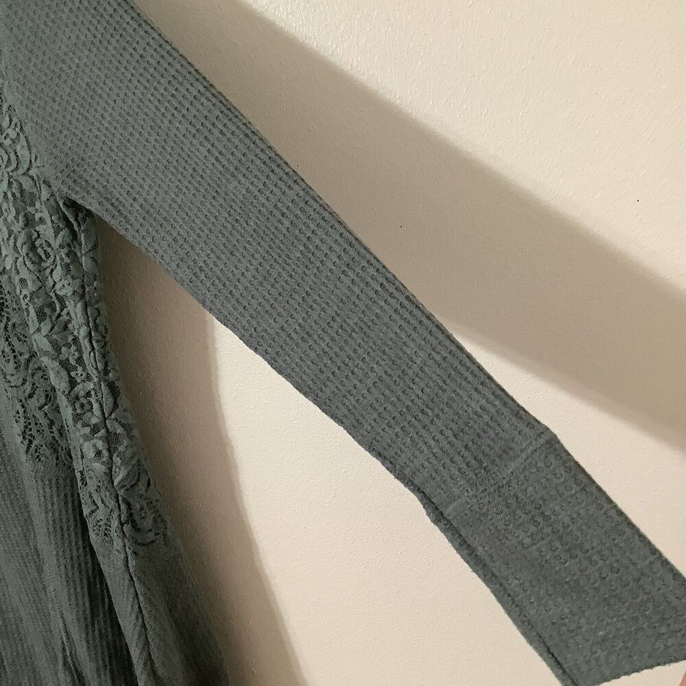 RXB Sage Green Fairycore Fairy‎ Grunge Lace Waffle Knit Slouchy Blouse Sz Medium - Picture 3 of 11